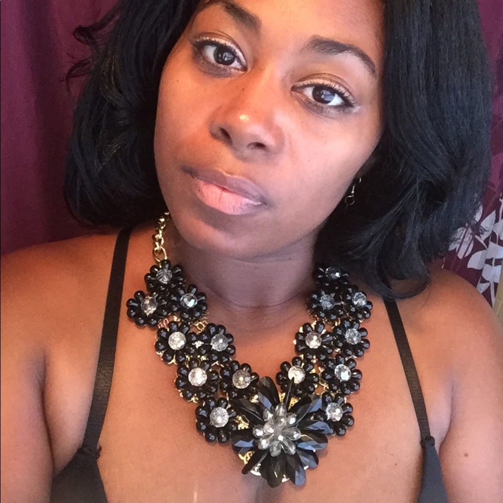 Black and gold floral bib necklace
